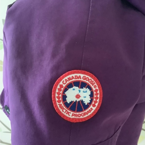 💫Host Pick💫Youth Canada Goose Bomber - Picture 8 of 11